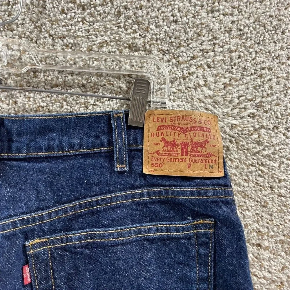 Vintage Levis Jeans Womens 16 Blue Denim Pants Tapered Leg 550 Relaxed 2001 Logo